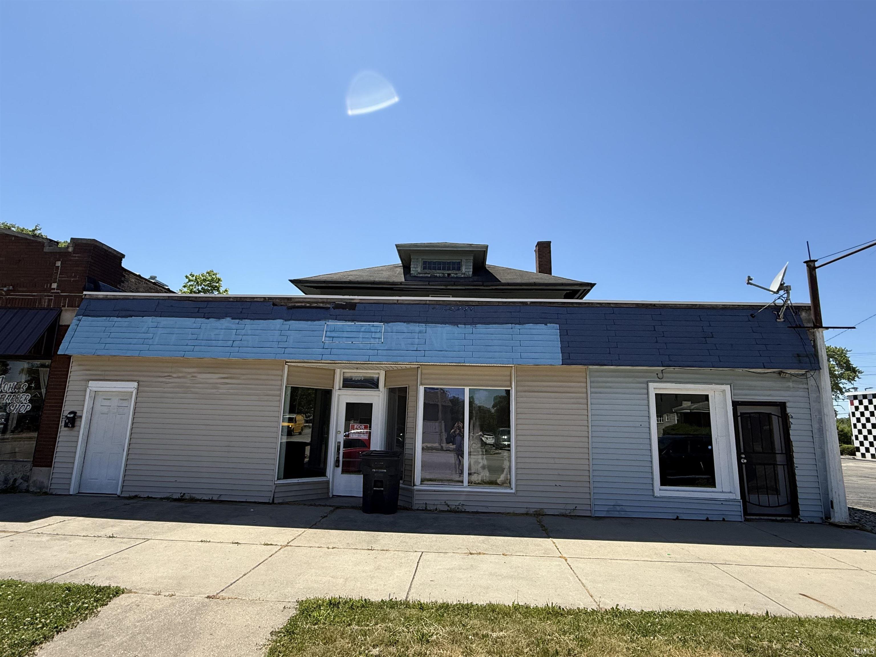2029 S Michigan Street South Bend IN 46613