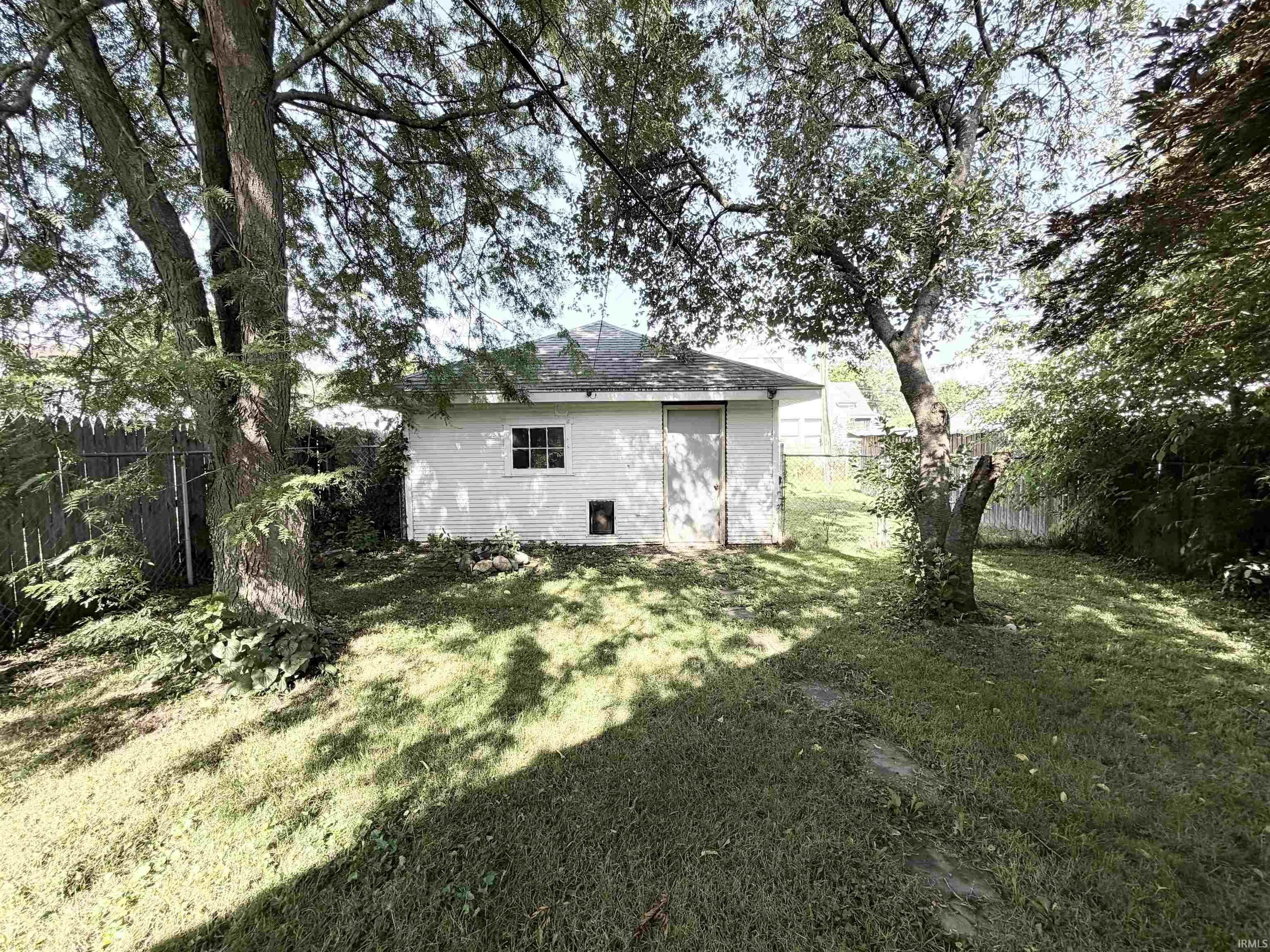 2605 Rush Street South Bend IN 46614