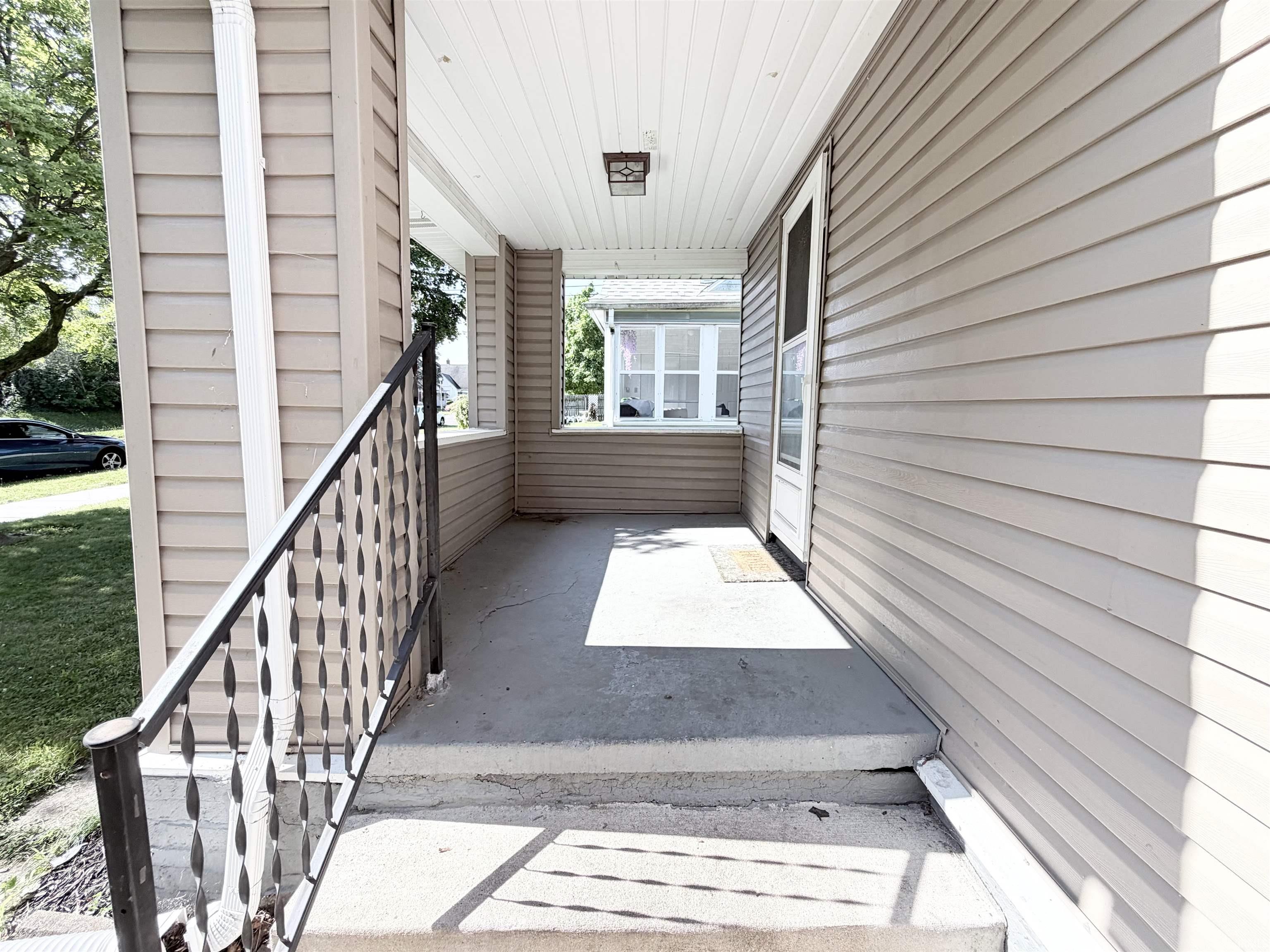 2605 Rush Street South Bend IN 46614