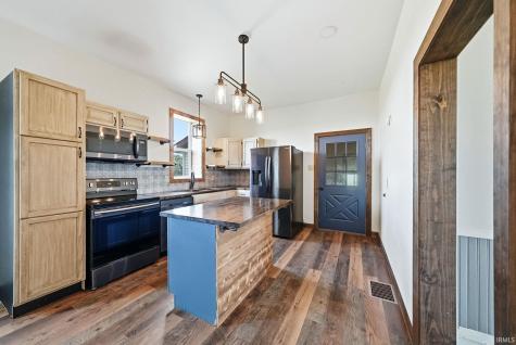 2113 State Road 1 Butler IN 46721