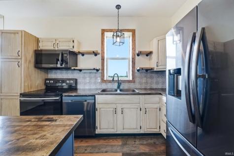 2113 State Road 1 Butler IN 46721