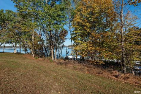 8031 E Hardin Ridge Road Heltonville IN 47436