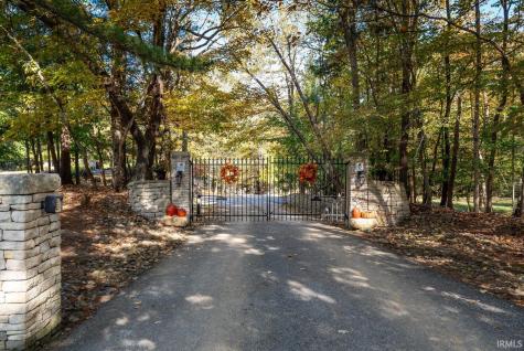 8031 E Hardin Ridge Road Heltonville IN 47436