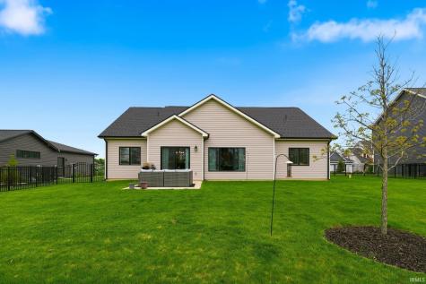 5329 Greyson Heights Drive Auburn IN 46706