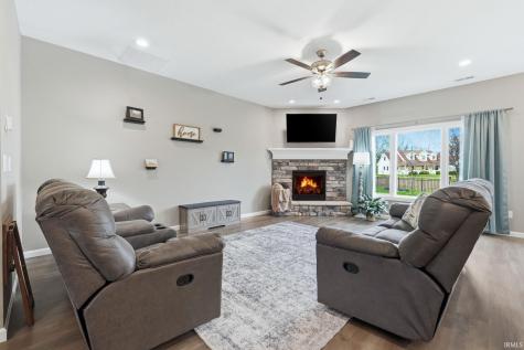 5329 Greyson Heights Drive Auburn IN 46706