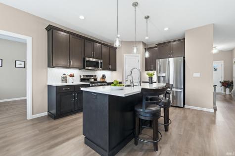 5329 Greyson Heights Drive Auburn IN 46706