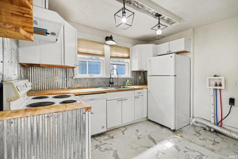 1254 Portage Avenue South Bend IN 46616