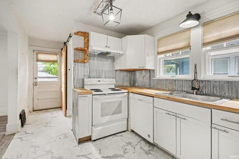 1254 Portage Avenue South Bend IN 46616