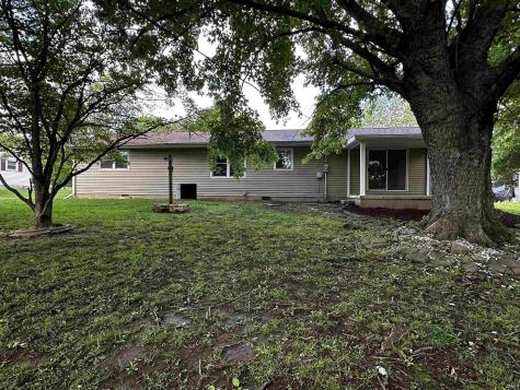 12 Cindy Kay Drive Washington IN 47501