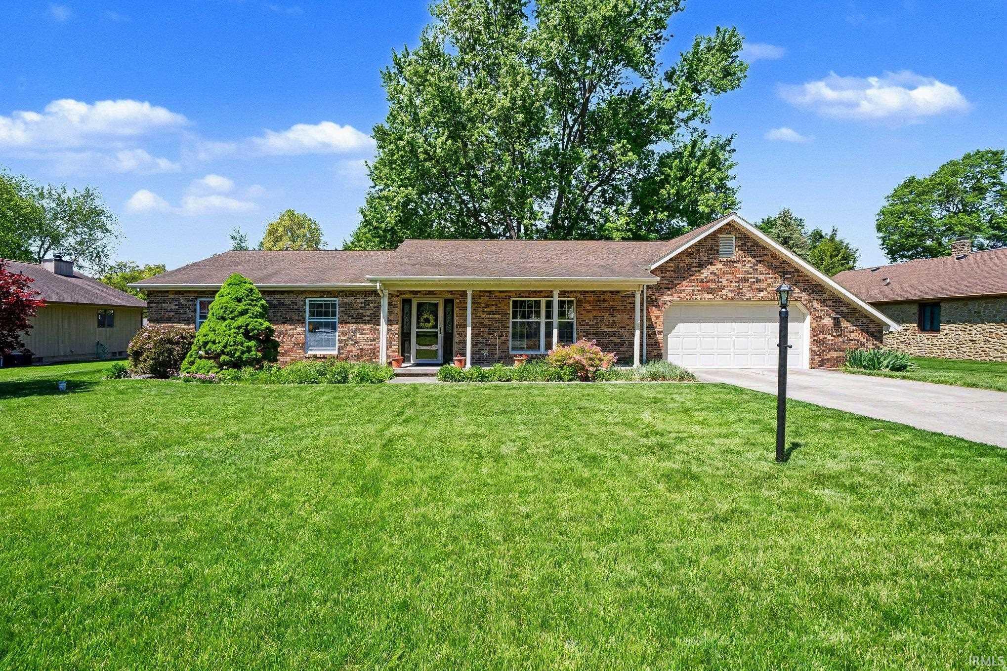745 Heritage Lane Warsaw IN 46582