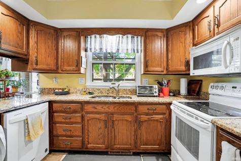 745 Heritage Lane Warsaw IN 46582