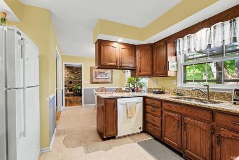 745 Heritage Lane Warsaw IN 46582