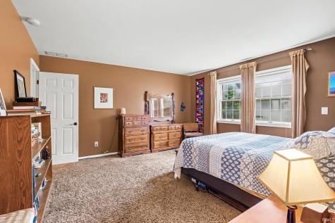 745 Heritage Lane Warsaw IN 46582