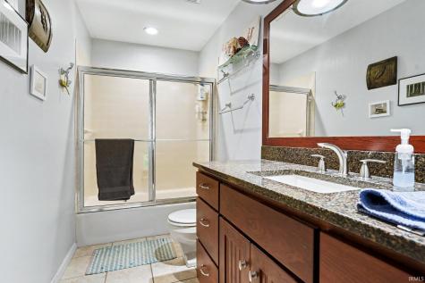 745 Heritage Lane Warsaw IN 46582