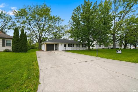 2132 Medford Drive Fort Wayne IN 46803