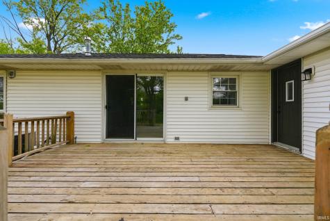2132 Medford Drive Fort Wayne IN 46803