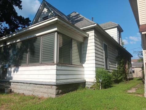 310 S 17th Street Terre Haute IN 47807