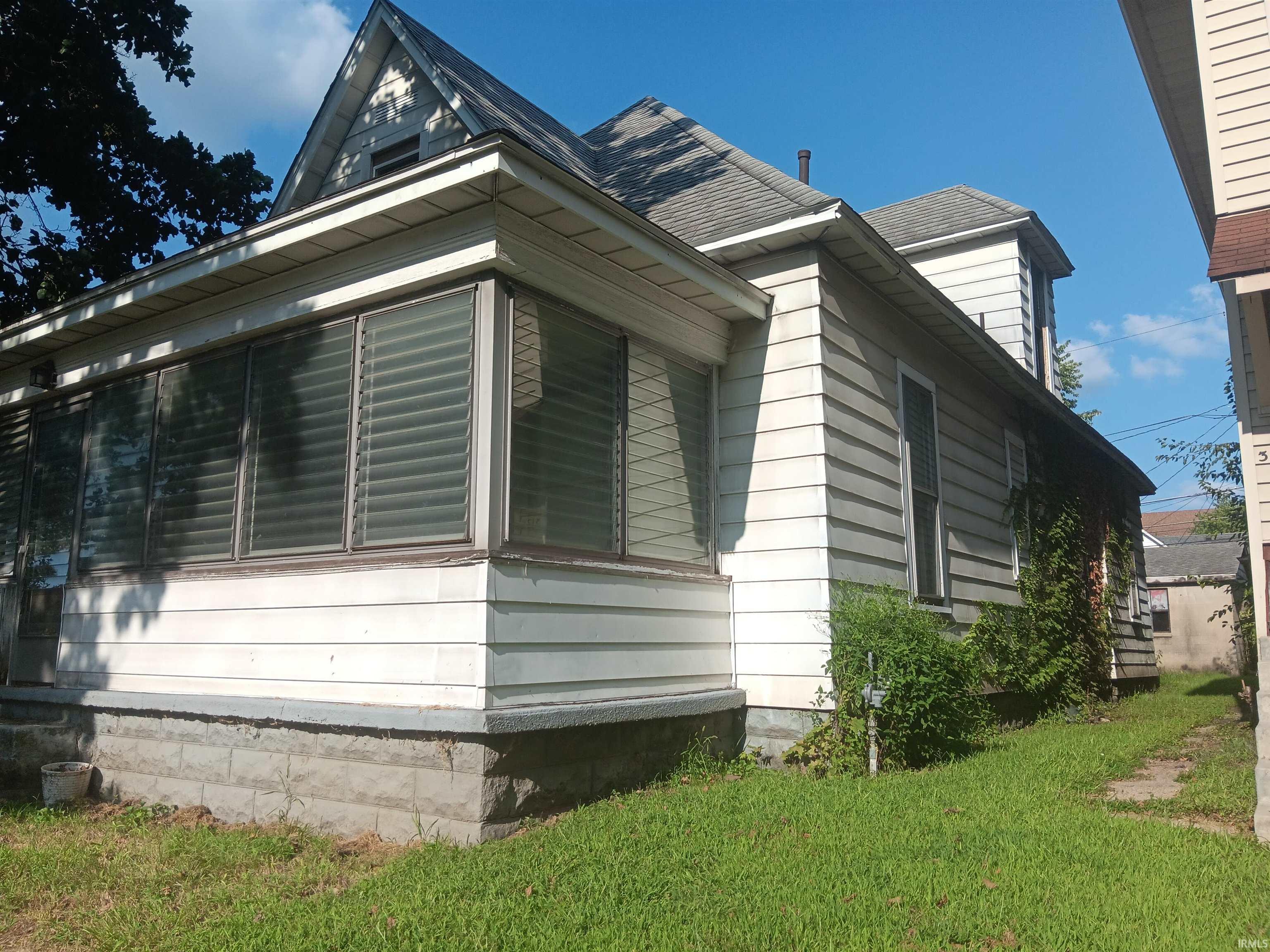 310 S 17th Street Terre Haute IN 47807