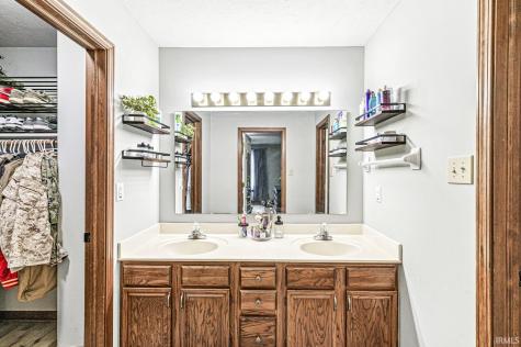 516 Palmyra Drive Indianapolis IN 46239