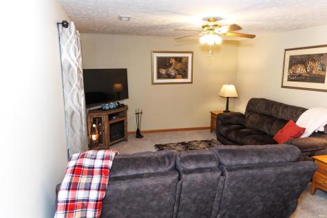 2511 Swinging Way Court Evansville IN 47711