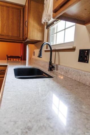 2511 Swinging Way Court Evansville IN 47711