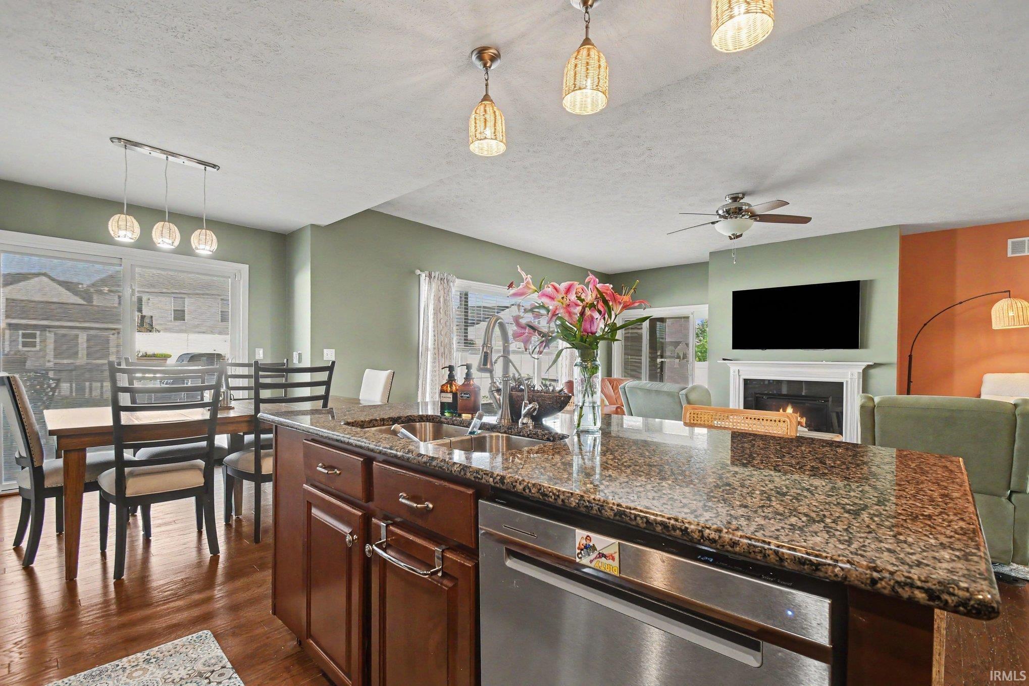 6819 Lutz Drive South Bend IN 46614