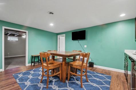 6819 Lutz Drive South Bend IN 46614