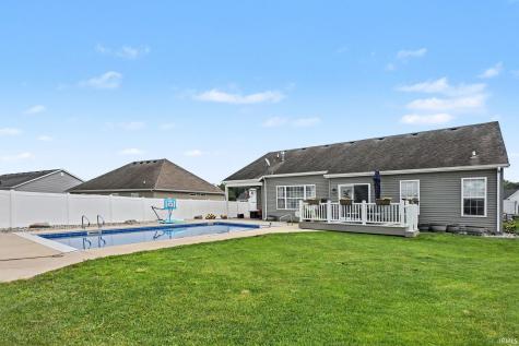 6819 Lutz Drive South Bend IN 46614
