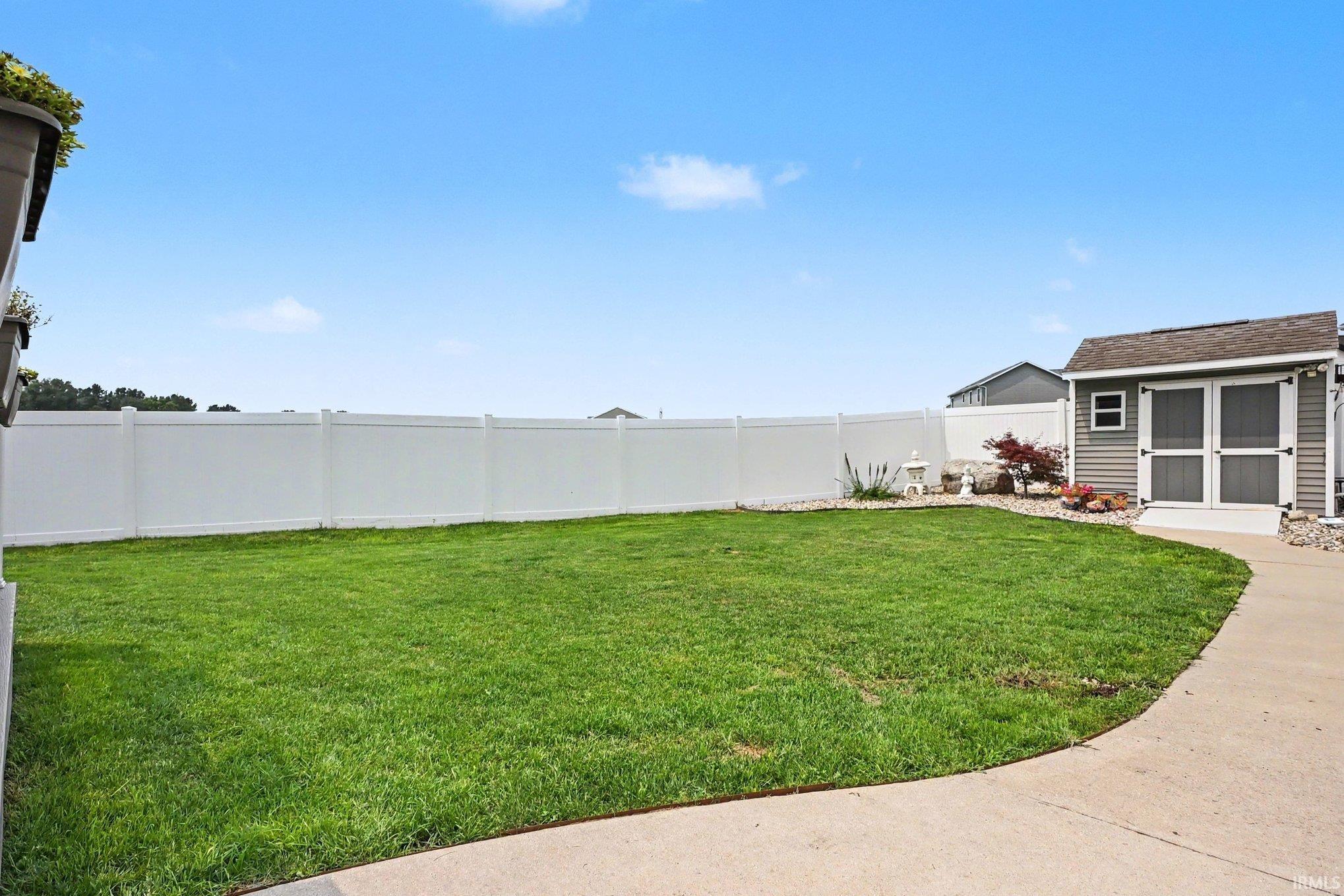 6819 Lutz Drive South Bend IN 46614