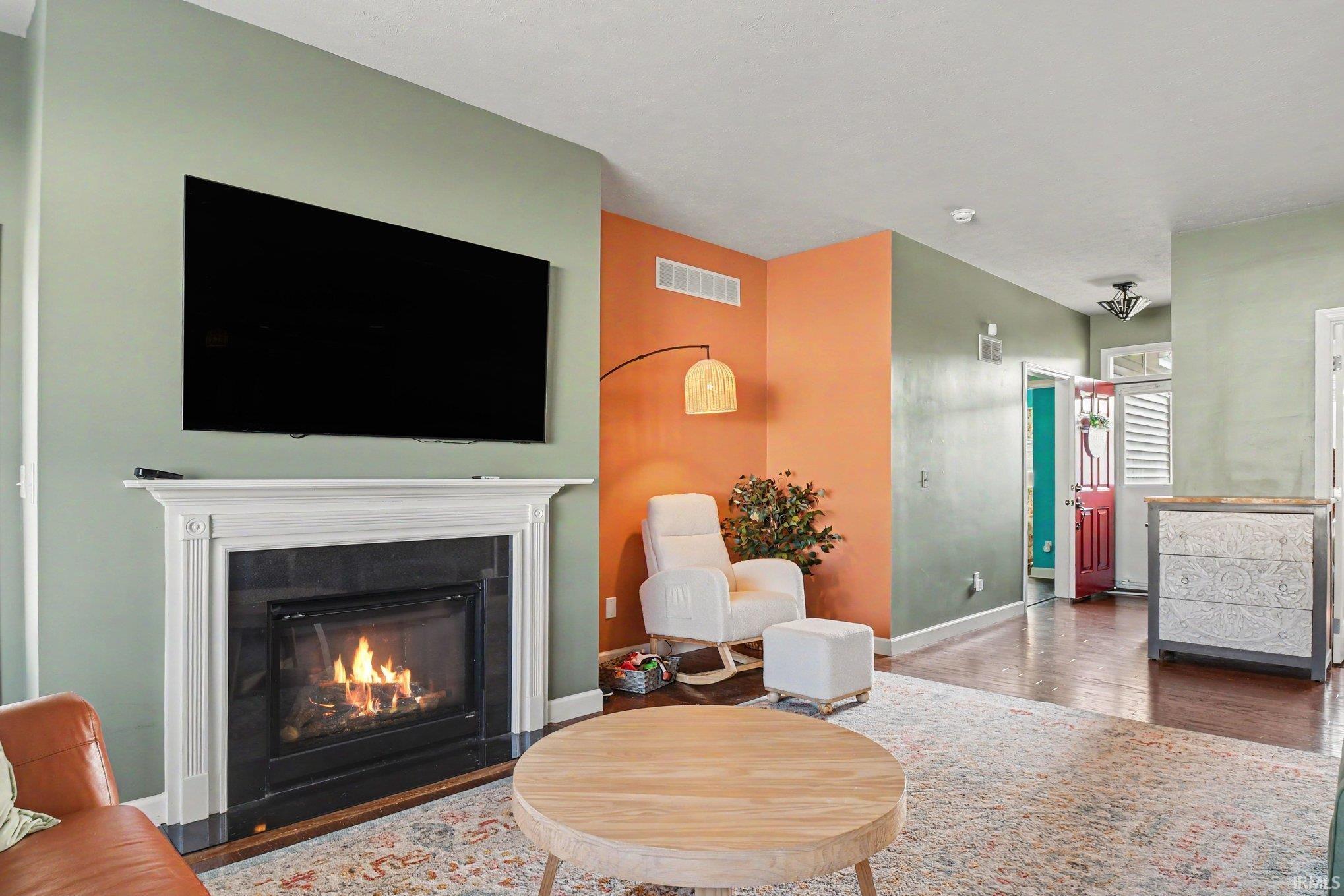 6819 Lutz Drive South Bend IN 46614