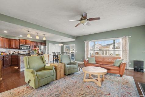 6819 Lutz Drive South Bend IN 46614