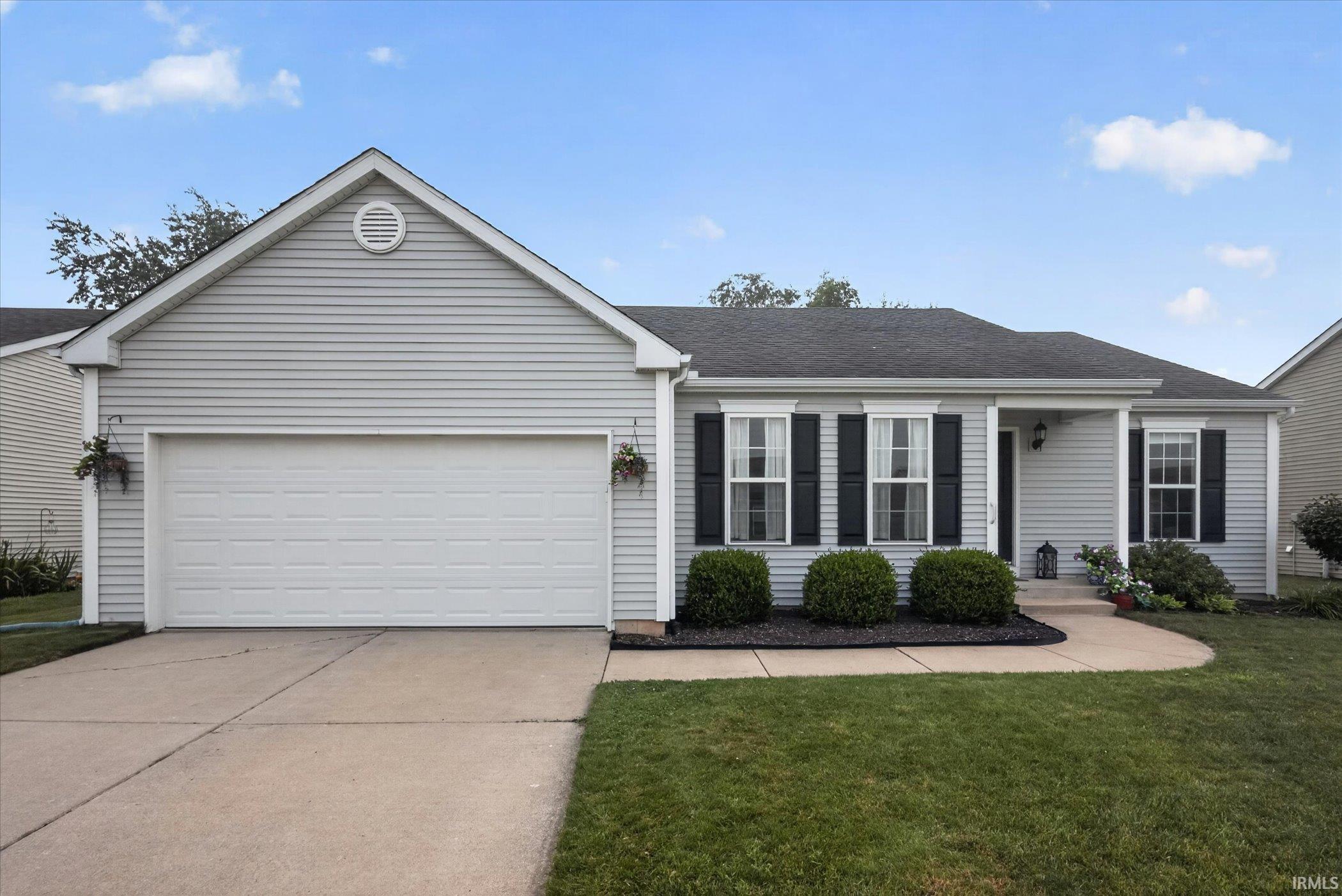 51740 Melwood Court South Bend IN 46628