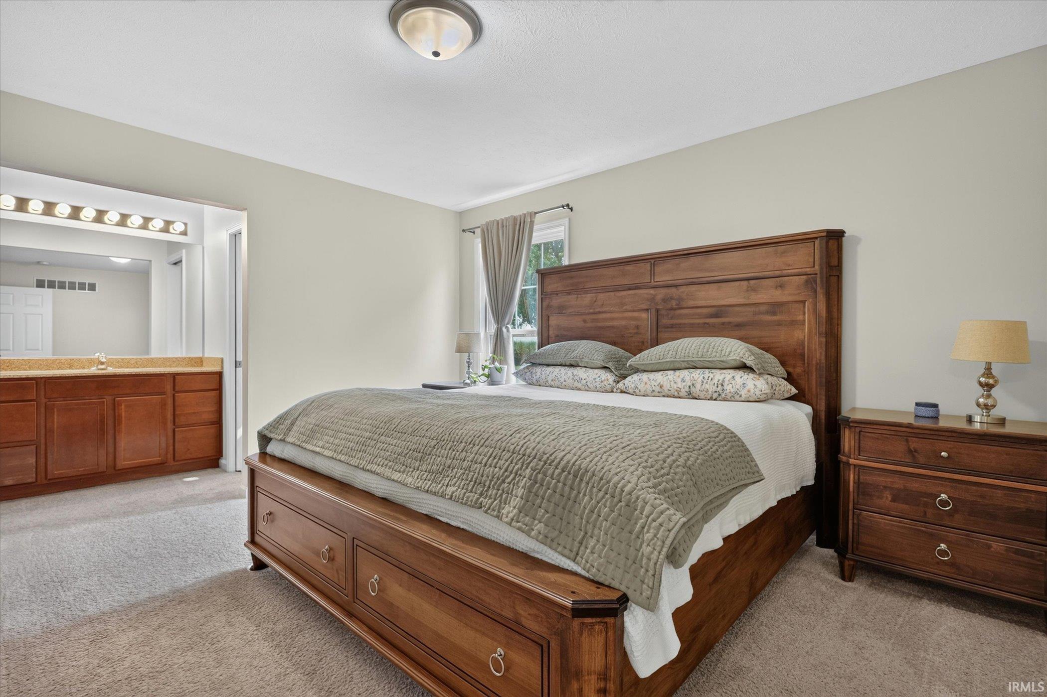 51740 Melwood Court South Bend IN 46628