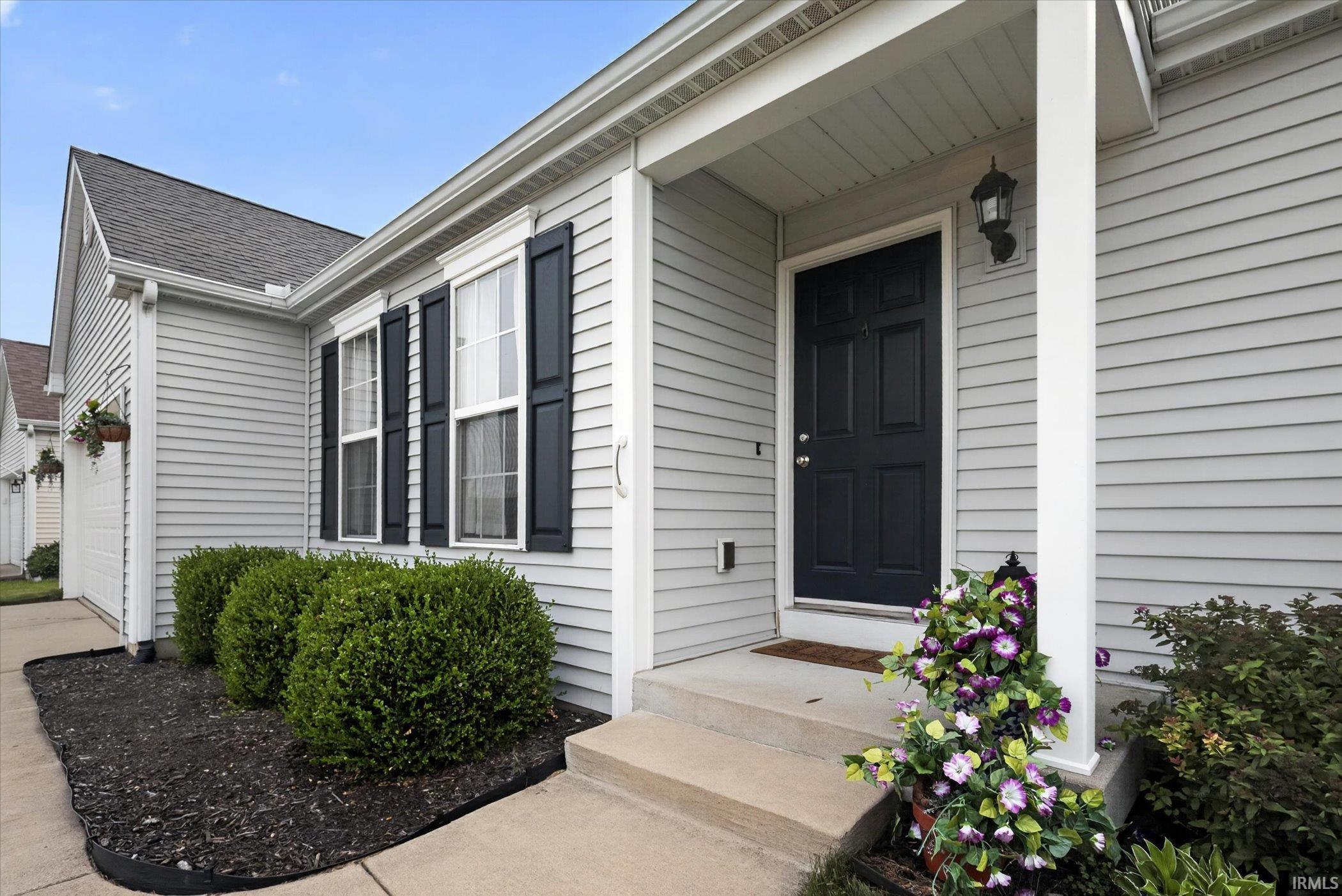51740 Melwood Court South Bend IN 46628