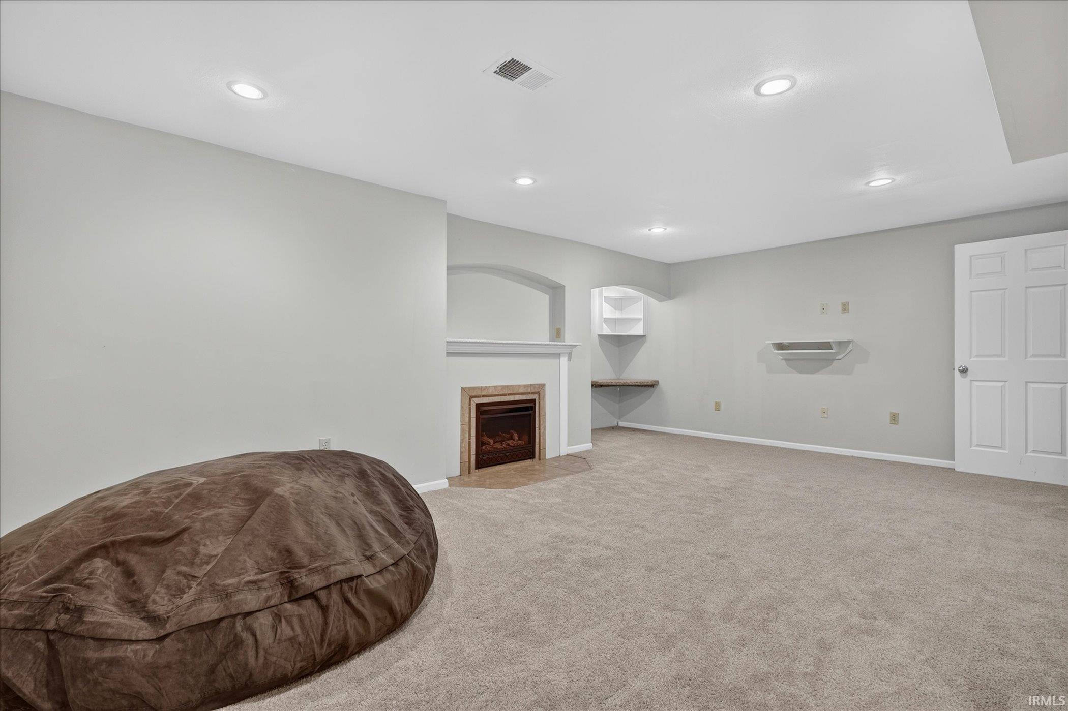 51740 Melwood Court South Bend IN 46628