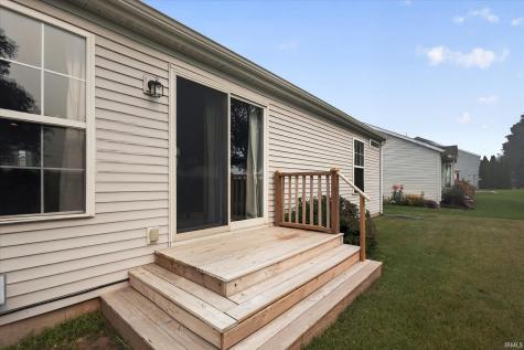 51740 Melwood Court South Bend IN 46628