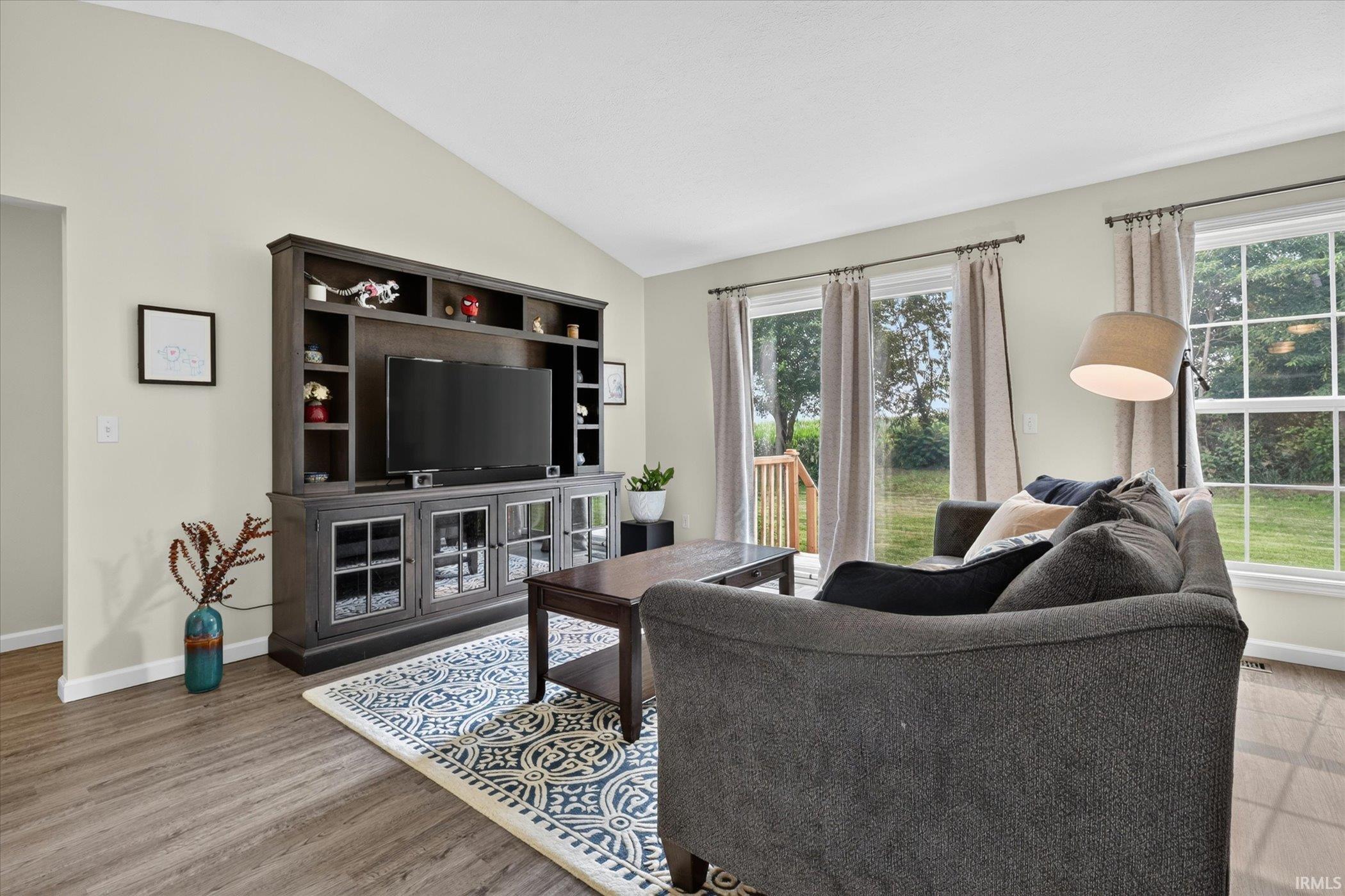 51740 Melwood Court South Bend IN 46628
