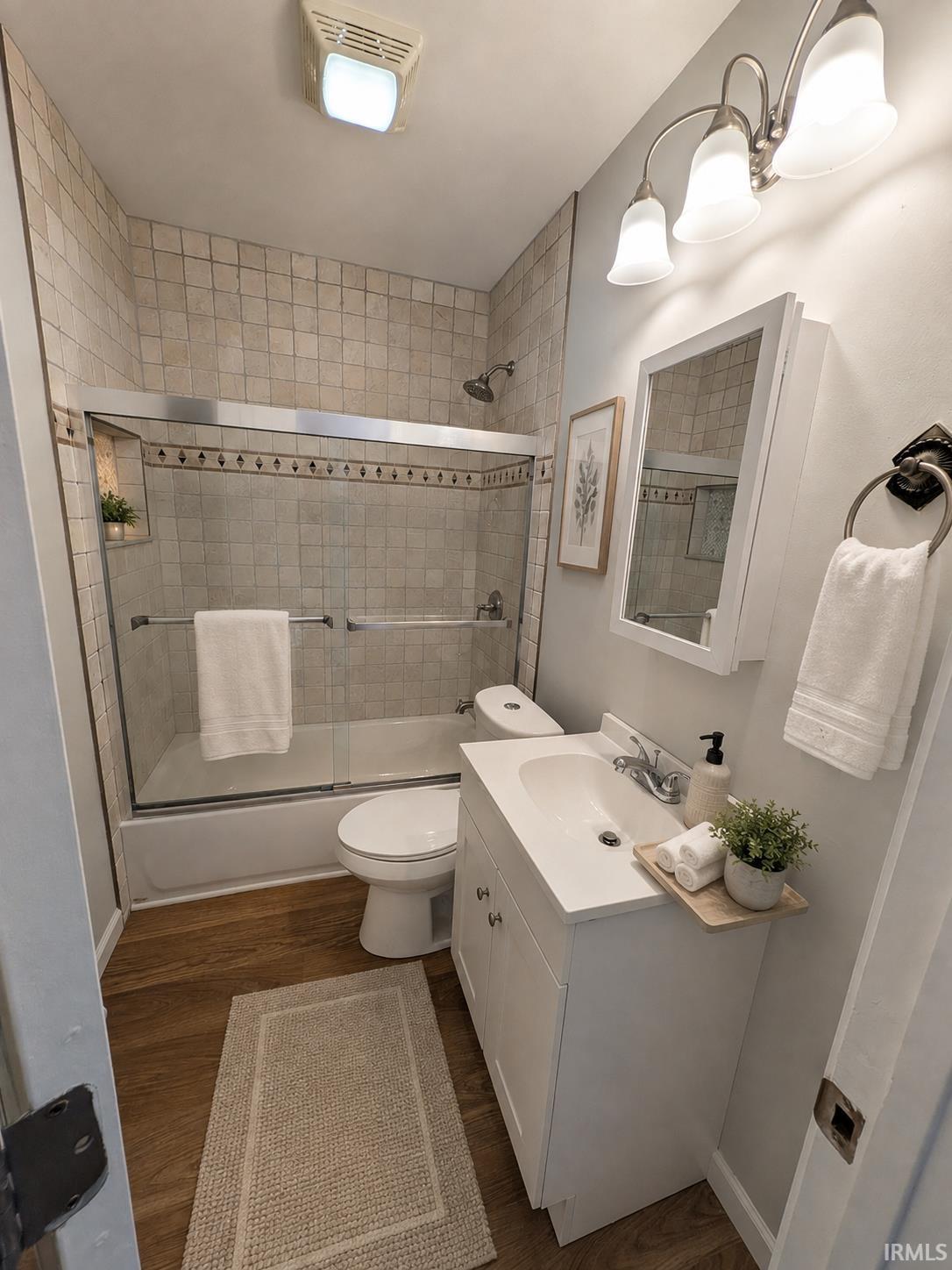 122 E 13th Street Mishawaka IN 46544