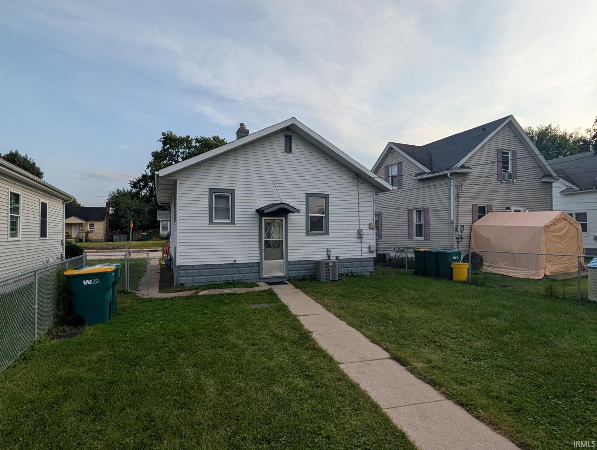 122 E 13th Street Mishawaka IN 46544