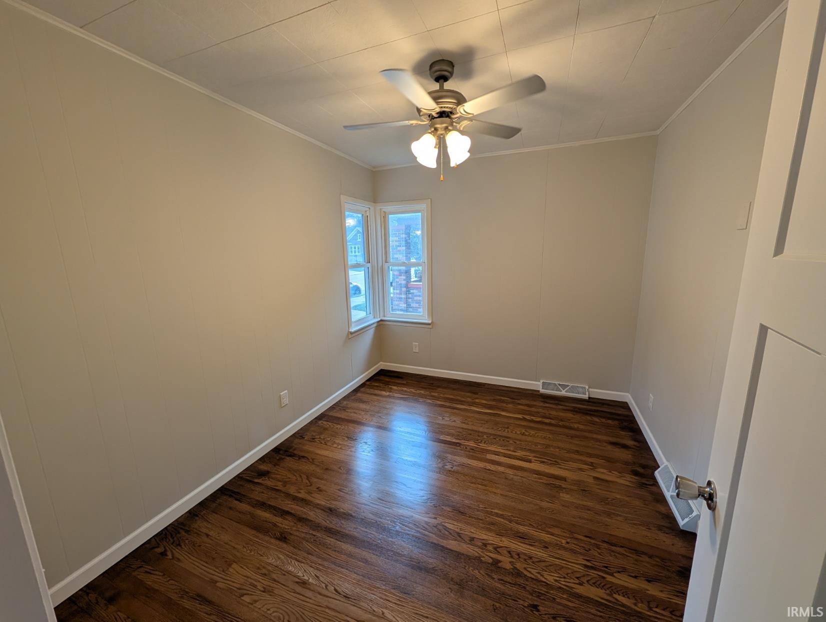 122 E 13th Street Mishawaka IN 46544