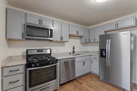 4625 Ridgeway Street South Bend IN 46619