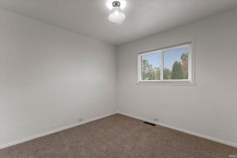4625 Ridgeway Street South Bend IN 46619