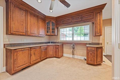 709 S Wynnwood Lane Bloomington IN 47401