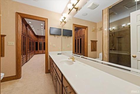 709 S Wynnwood Lane Bloomington IN 47401