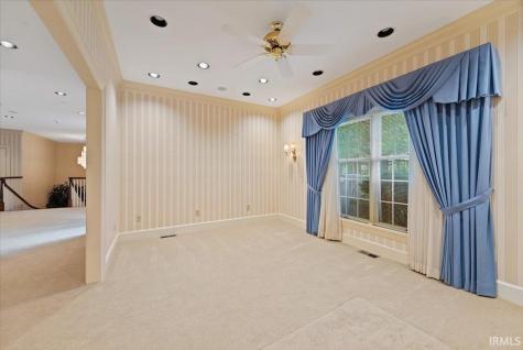 709 S Wynnwood Lane Bloomington IN 47401