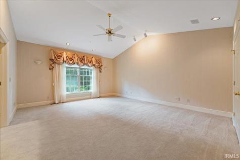 709 S Wynnwood Lane Bloomington IN 47401