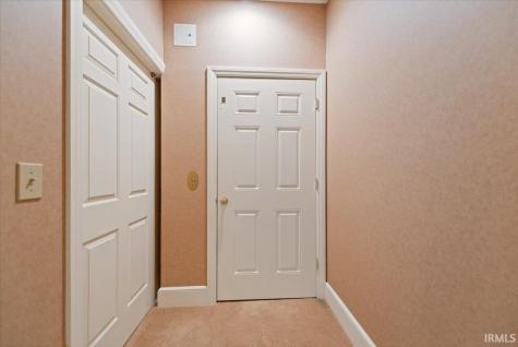 709 S Wynnwood Lane Bloomington IN 47401