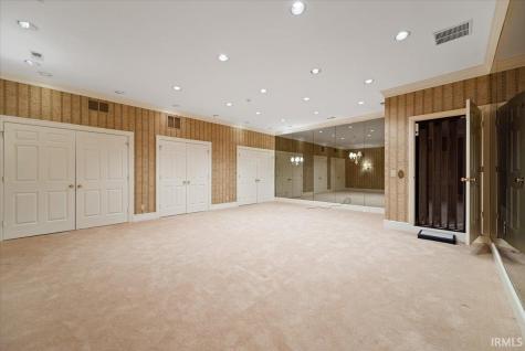 709 S Wynnwood Lane Bloomington IN 47401