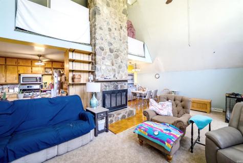 24126 County Road 48 Nappanee IN 46550
