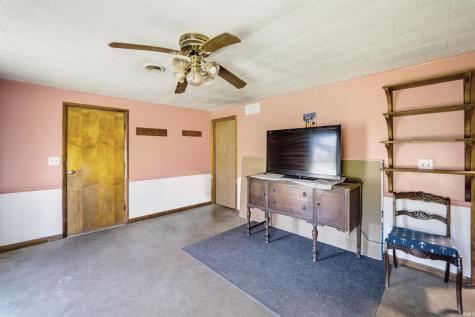 24126 County Road 48 Nappanee IN 46550